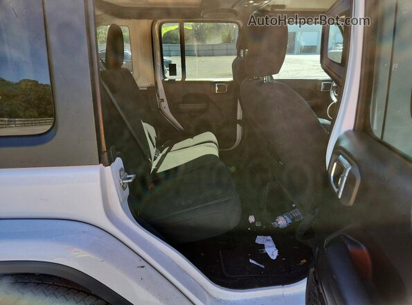 1C4HJXDN9MW631024 2021 JEEP WRANGLER White Rear seats view