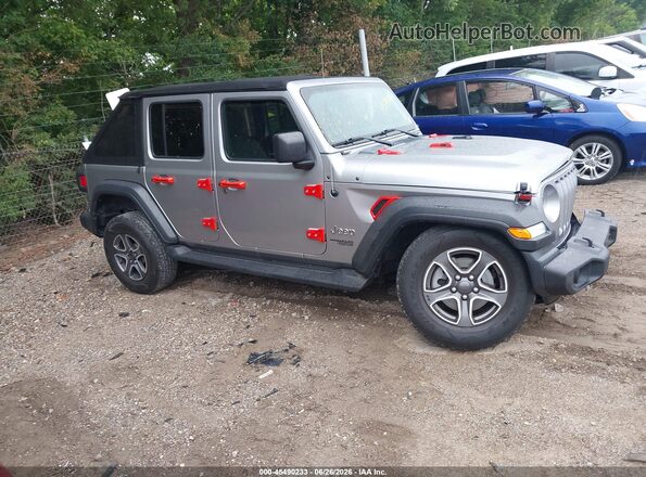 1C4HJXDNXLW182774 2020 JEEP WRANGLER UNLIMITED Silver Vista interior trasera
