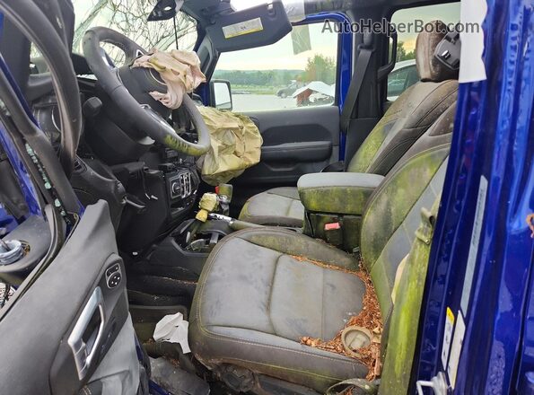 1C4HJXEGXJW213745 2018 JEEP WRANGLER Blue Front interior view