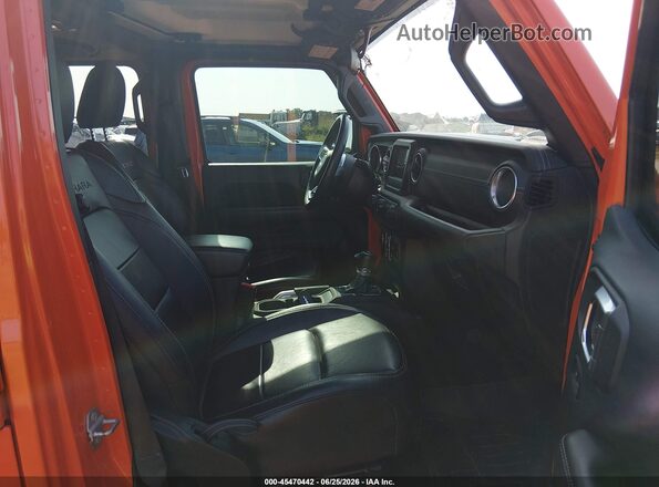 1C4HJXEGXJW227905 2018 JEEP WRANGLER UNLIMITED Orange Вид салону спереду