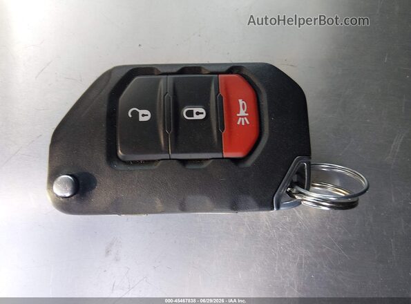 1C4HJXFG7MW613040 2021 JEEP WRANGLER UNLIMITED Серебряный Вид панели приборов