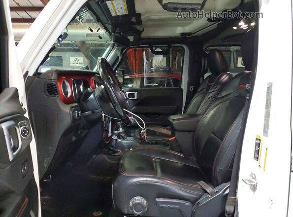 1C4HJXFN3LW243038 2020 JEEP WRANGLER Белый Вид салона спереди