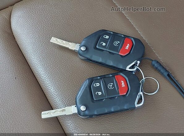 1C4JJXP68NW208734 2022 JEEP WRANGLER Белый Вид панели приборов