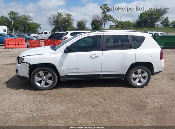 1C4NJCBA0GD681435 2016 JEEP COMPASS White 