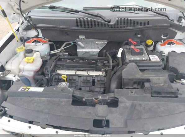 1C4NJCBA2GD633967 2016 JEEP COMPASS White უკანა ხედი
