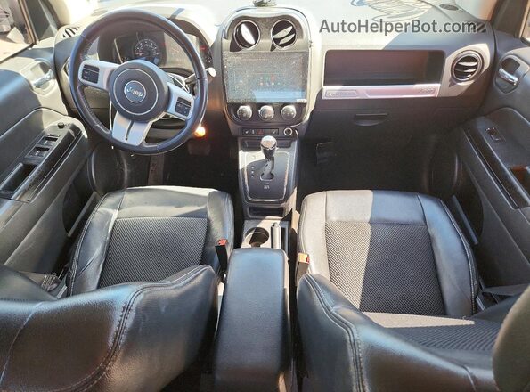 1C4NJCBA8GD783999 2016 JEEP COMPASS White Вид панелі приладів