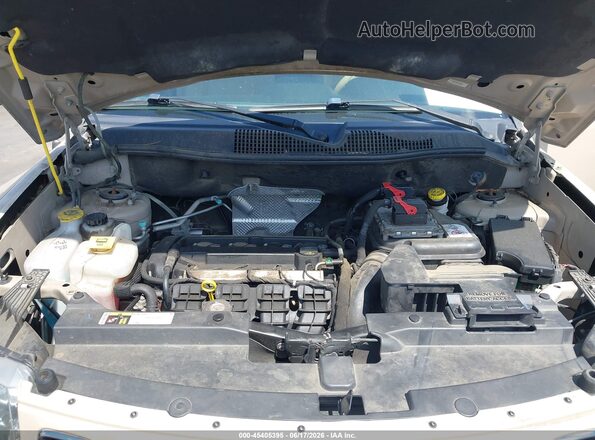 1C4NJCBA8GD815284 2016 JEEP COMPASS Желто-коричневый Вид сзади