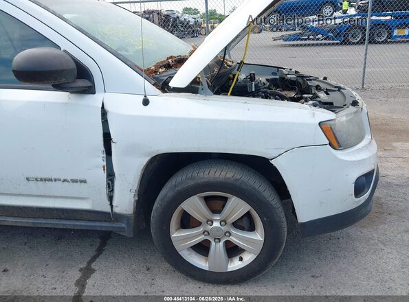 1C4NJCBA9GD568597 2016 JEEP COMPASS Белый Вид спереди