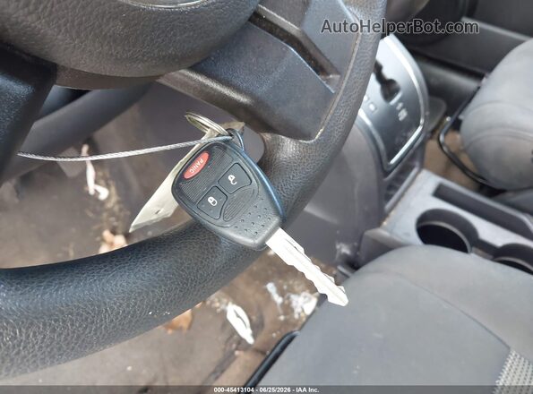 1C4NJCBA9GD568597 2016 JEEP COMPASS Белый Вид панели приборов