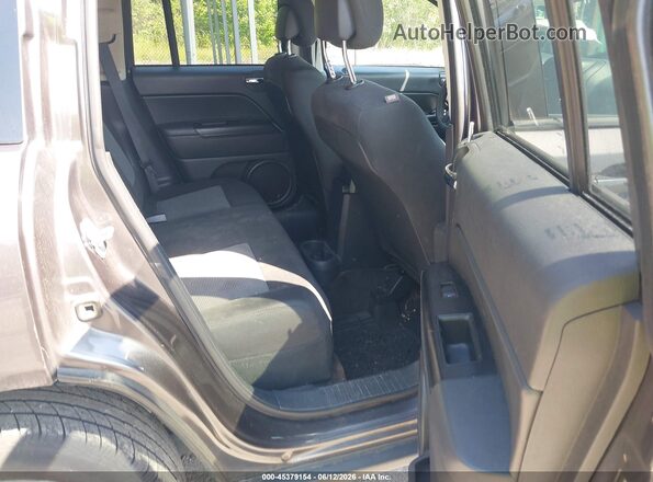 1C4NJCBA9GD665430 2016 JEEP COMPASS Gray 