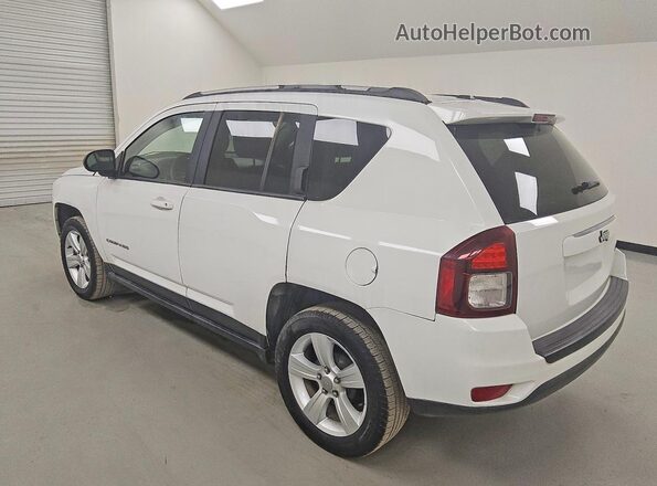 1C4NJCBA9GD675598 2016 JEEP COMPASS White Trasero izquierdo