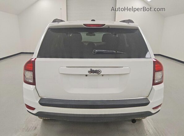 1C4NJCBA9GD675598 2016 JEEP COMPASS White Vista trasera