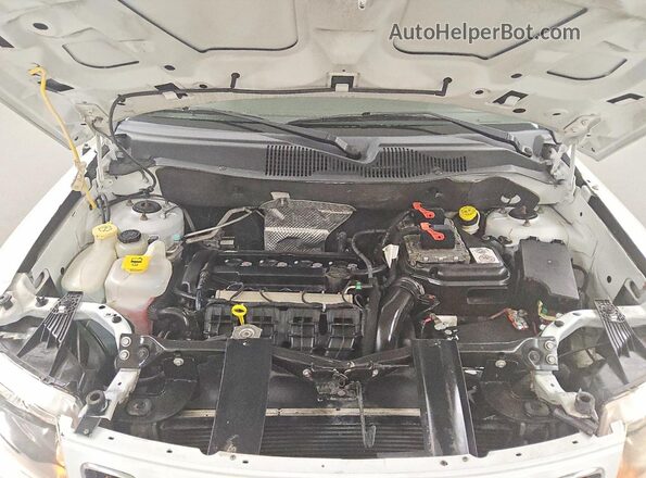1C4NJCBA9GD675598 2016 JEEP COMPASS White Vista del compartimento del motor