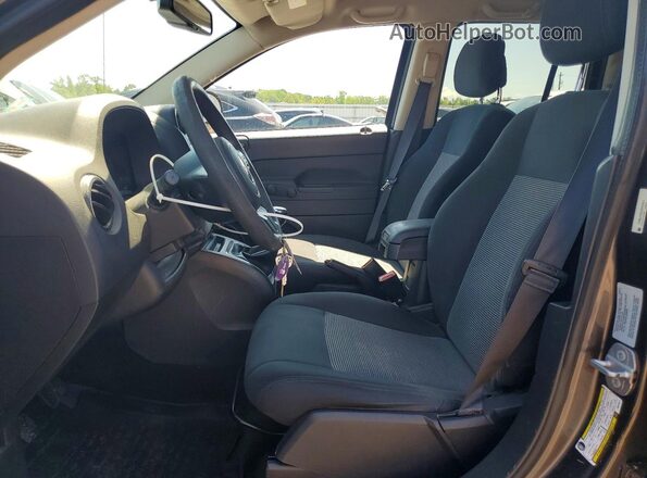 1C4NJCBAXGD576417 2016 JEEP COMPASS Gray Widok wnętrza z przodu