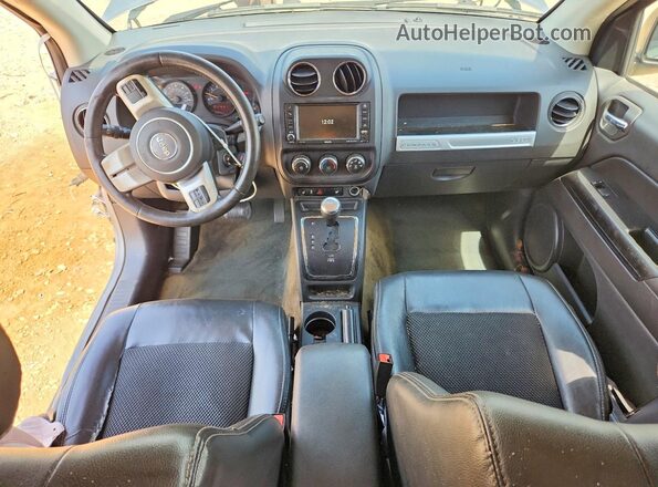 1C4NJCBAXGD803055 2016 JEEP COMPASS Silver Առջևի վահանակի տեսք