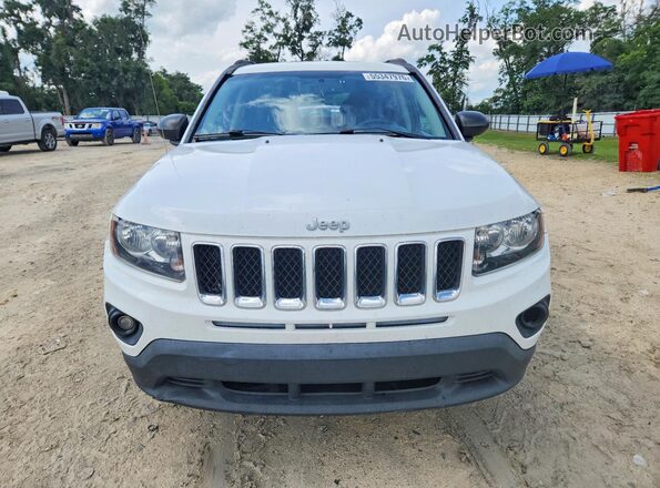 1C4NJCBAXHD147571 2017 JEEP COMPASS White Widok z przodu