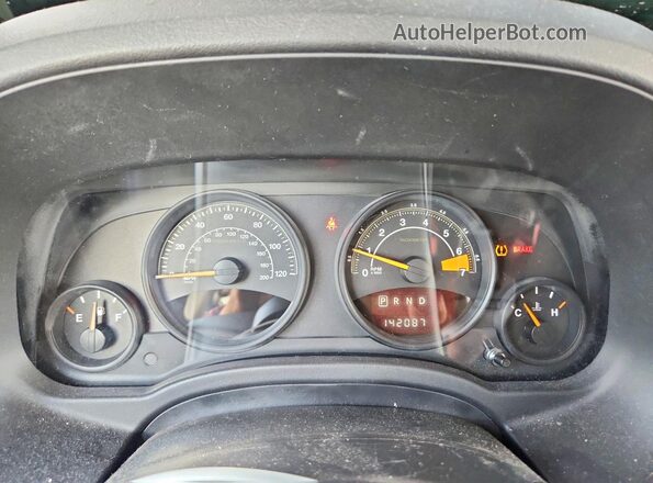 1C4NJCBAXHD147571 2017 JEEP COMPASS White Widok zestawu wskaźników