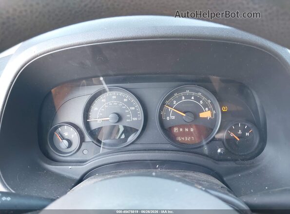 1C4NJCBAXHD148171 2017 JEEP COMPASS Red Հետևի նստատեղերի տեսք
