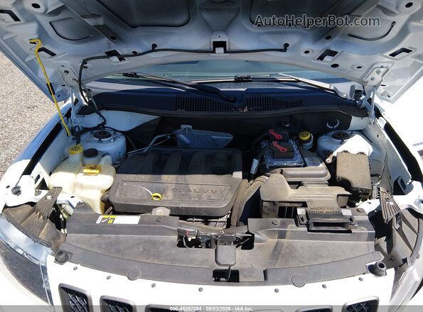 1C4NJCBB4GD815453 2016 JEEP COMPASS White Rear view