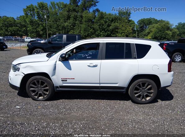 1C4NJCBB4GD815453 2016 JEEP COMPASS White 360 interior view