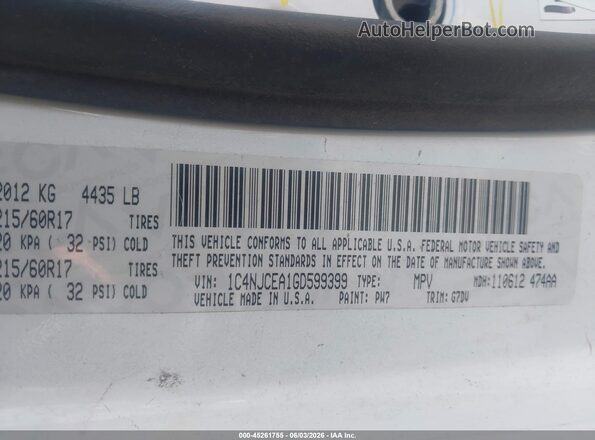 1C4NJCEA1GD599399 2016 JEEP COMPASS White Engine compartment view