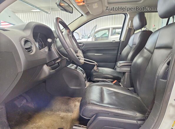 1C4NJCEA2GD678533 2016 JEEP COMPASS White წინა სალონის ხედი