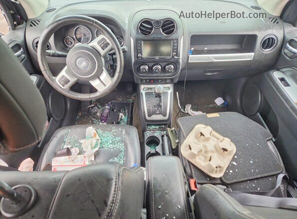 1C4NJCEA2GD806947 2016 JEEP COMPASS Gray Dashboard view