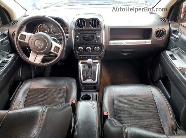 1C4NJCEA4GD655433 2016 JEEP COMPASS Blue Vista del salpicadero