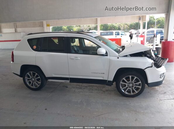 1C4NJCEAXGD676500 2016 JEEP COMPASS White Rear interior view