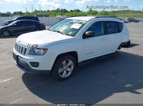 1C4NJDBB1GD521725 2016 JEEP COMPASS White Przód lewy