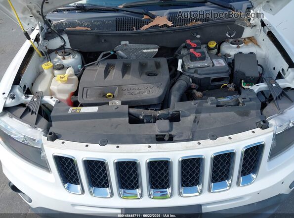 1C4NJDBB1GD521725 2016 JEEP COMPASS White Widok z tyłu