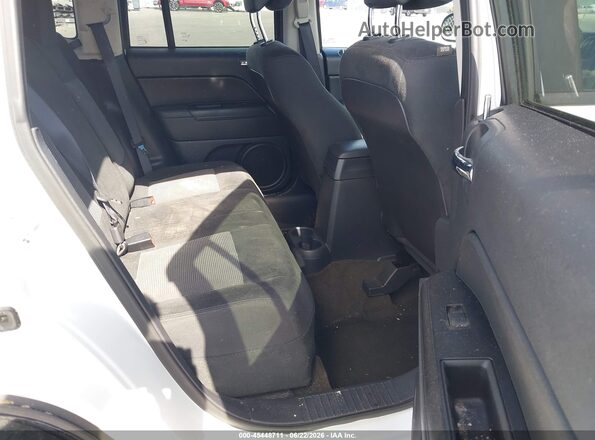 1C4NJDBB1GD521725 2016 JEEP COMPASS White Widok naklejki z numerem VIN