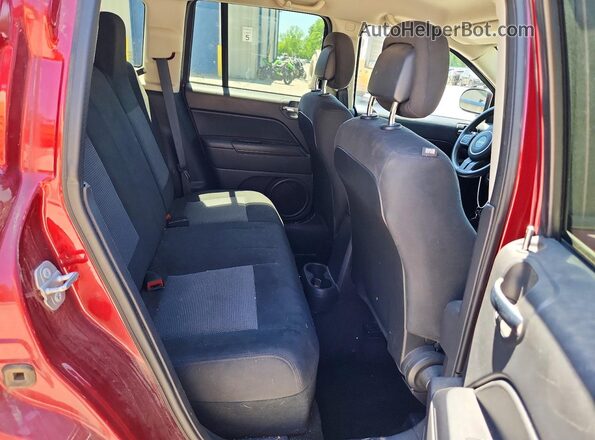 1C4NJDBB2GD520695 2016 JEEP COMPASS Burgundy 