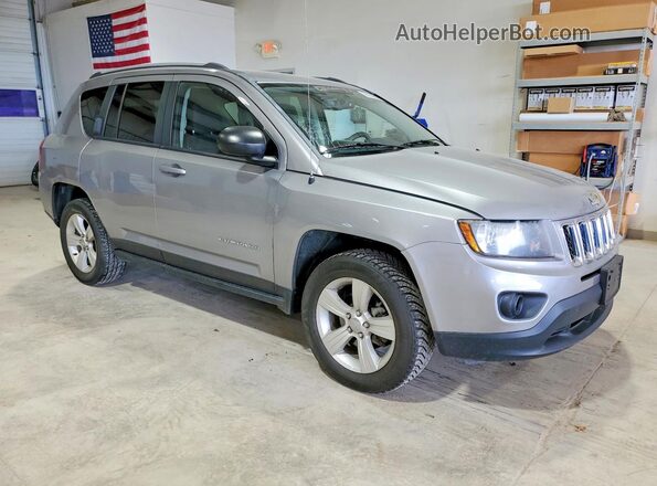 1C4NJDBB4GD571860 2016 JEEP COMPASS Silver 
