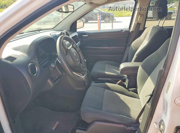1C4NJDBB6GD551724 2016 JEEP COMPASS White Սալոնի դիմացի տեսք