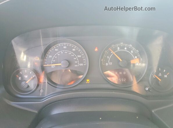 1C4NJDBB6GD551724 2016 JEEP COMPASS White Սարքավորումների վահանակի տեսք