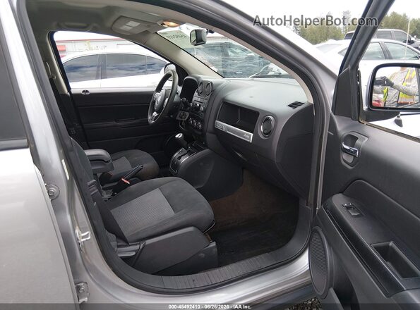 1C4NJDBB6GD631704 2016 JEEP COMPASS Серебряный 