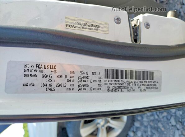 1C4NJDBB6GD686430 2016 JEEP COMPASS White 