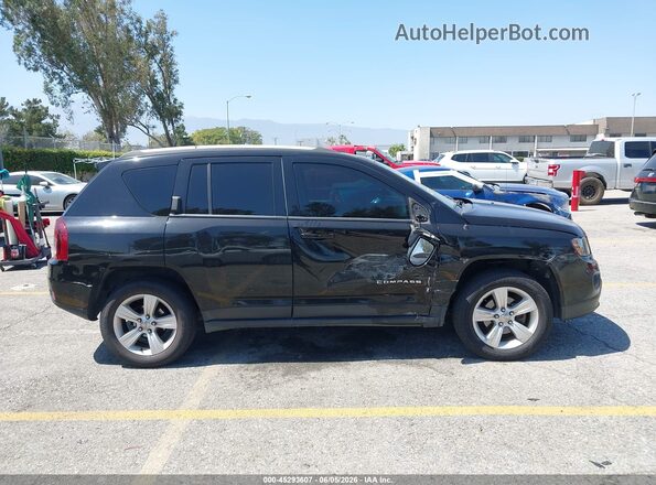 1C4NJDBB7GD780039 2016 JEEP COMPASS Black Rear interior view