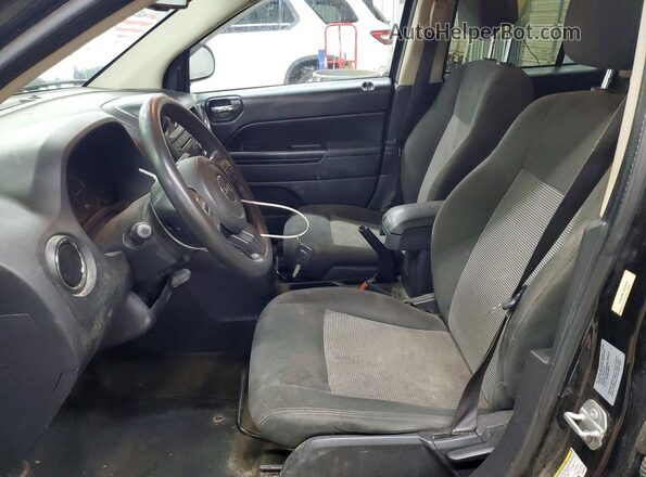 1C4NJDBB7HD106510 2017 JEEP COMPASS Черный Вид салона спереди