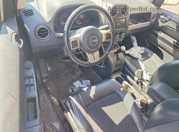 1C4NJDBB8GD702224 2016 JEEP AVENGER Charcoal Vista del salpicadero
