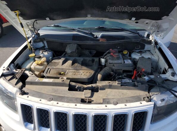 1C4NJDBB8GD723297 2016 JEEP COMPASS White Widok komory silnika