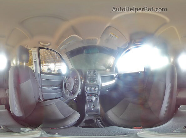 1C4NJDBB9GD733241 2016 JEEP COMPASS Серый 