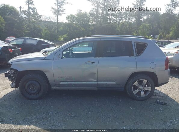 1C4NJDEB2GD588121 2016 JEEP COMPASS Silver Vista interior de 360 grados