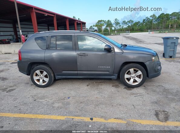 1C4NJDEB3GD645734 2016 JEEP COMPASS Серый Вид задней части салона