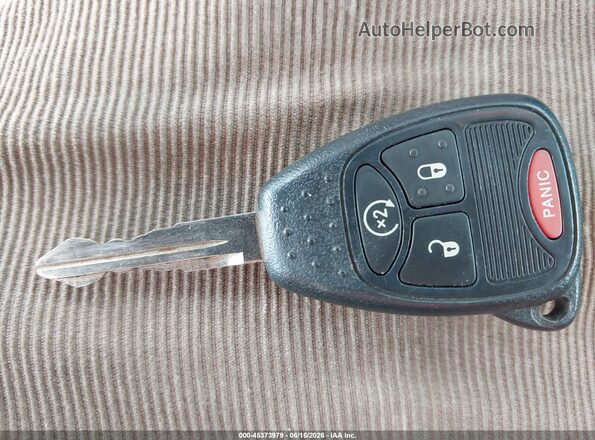 1C4NJDEB4GD772735 2016 JEEP COMPASS Black Widok deski rozdzielczej