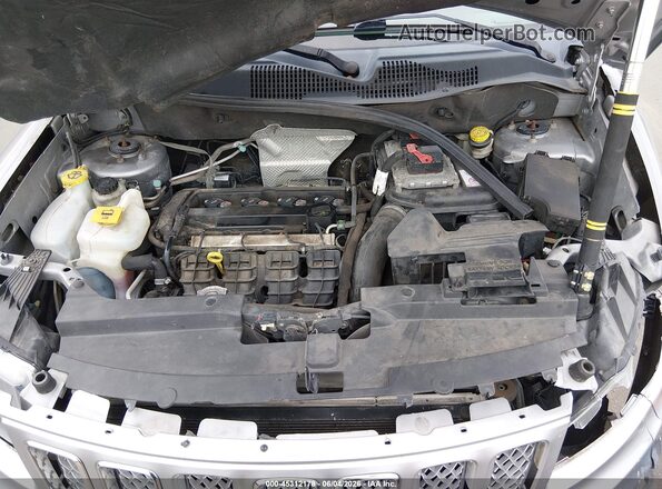 1C4NJDEB5GD691095 2016 JEEP COMPASS Silver 
