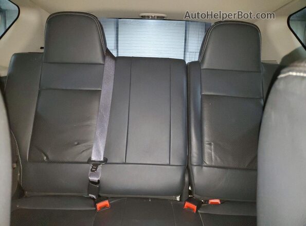 1C4NJDEB7GD798827 2016 JEEP COMPASS White Vista de los asientos traseros