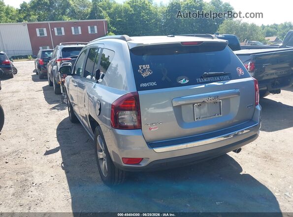1C4NJDEB8HD126437 2017 JEEP COMPASS Silver Tył lewy