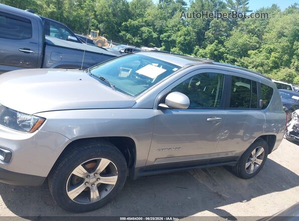 1C4NJDEB8HD126437 2017 JEEP COMPASS Silver Widok wnętrza 360 stopni